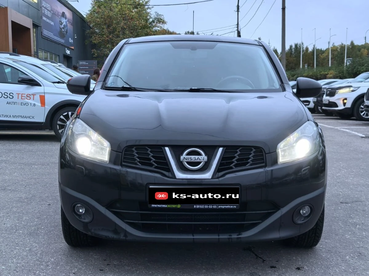 Nissan Qashqai, 2010г, передний привод, механика