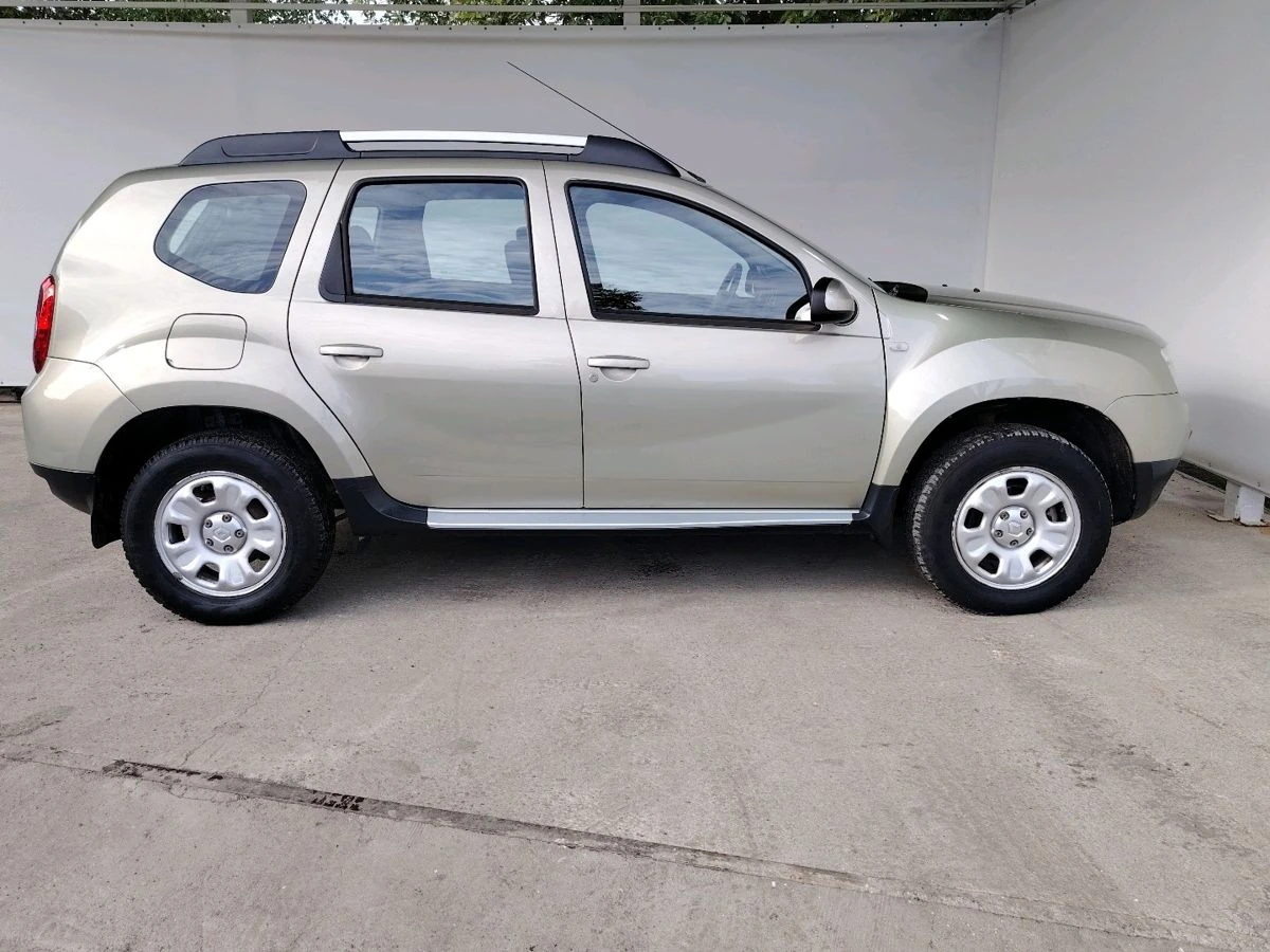 Renault Duster, 2013г, полный привод, механика