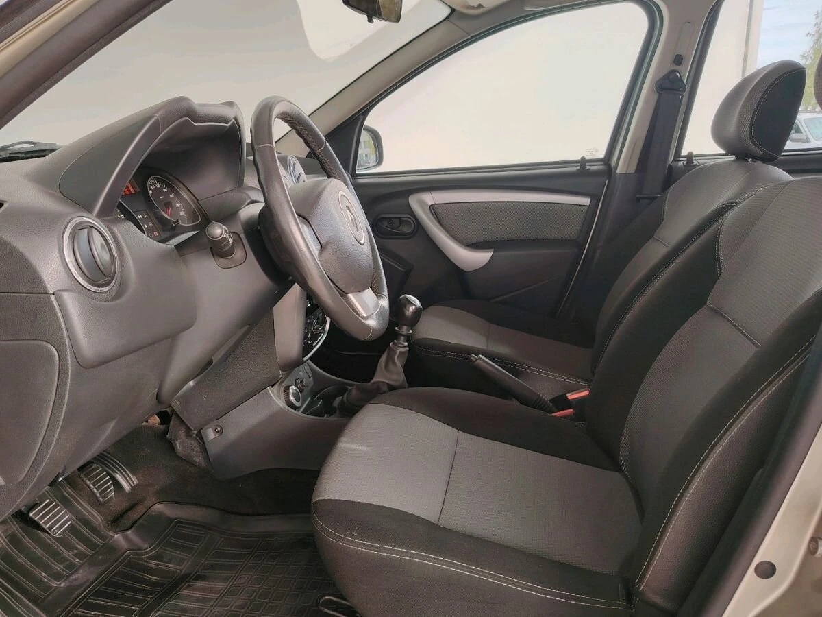 Renault Duster, 2013г, полный привод, механика