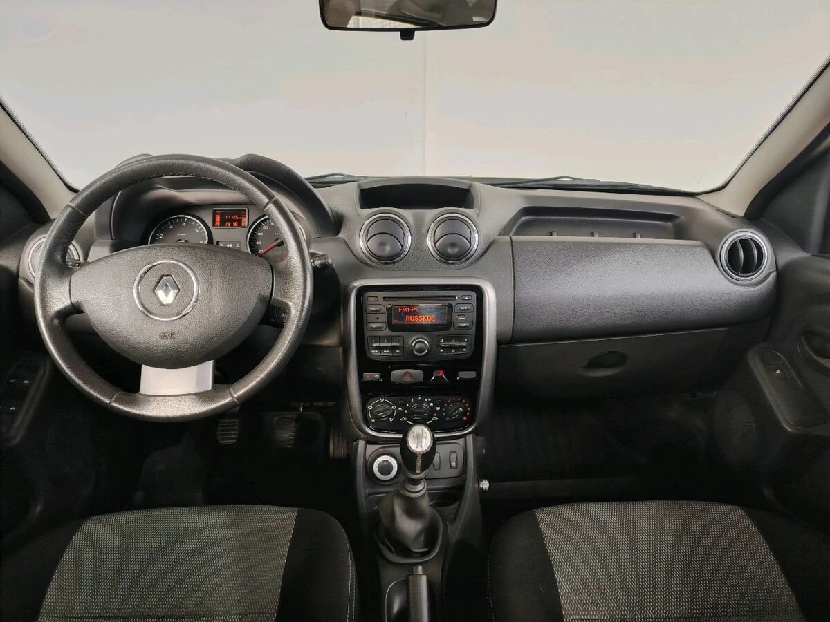 Renault Duster, 2013г, полный привод, механика