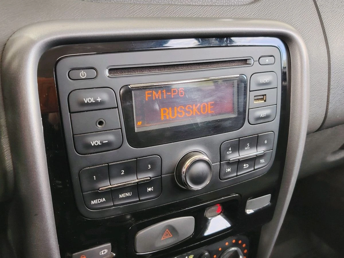 Renault Duster, 2013г, полный привод, механика