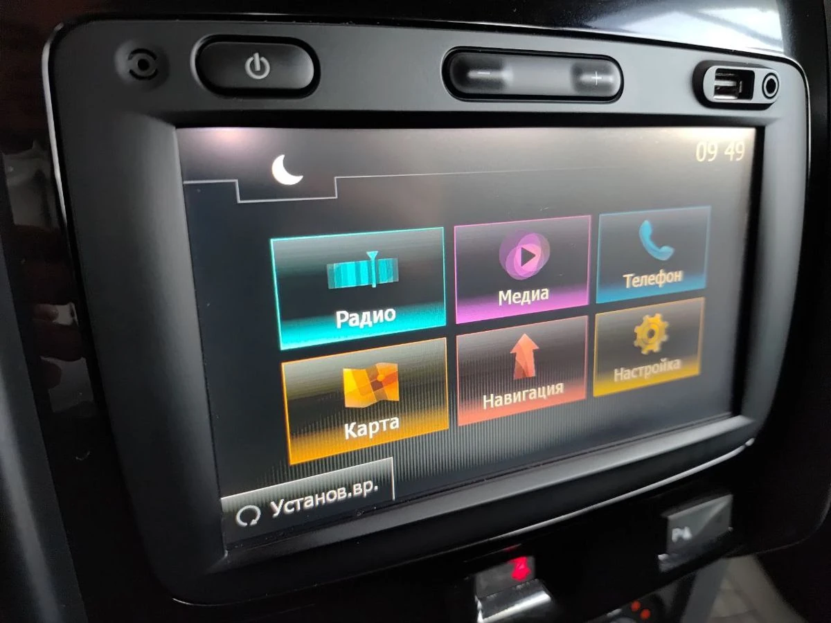 Renault Duster, 2015г, полный привод, механика