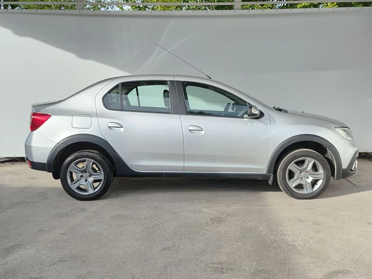 Renault Logan Stepway, 2019г, передний привод, механика