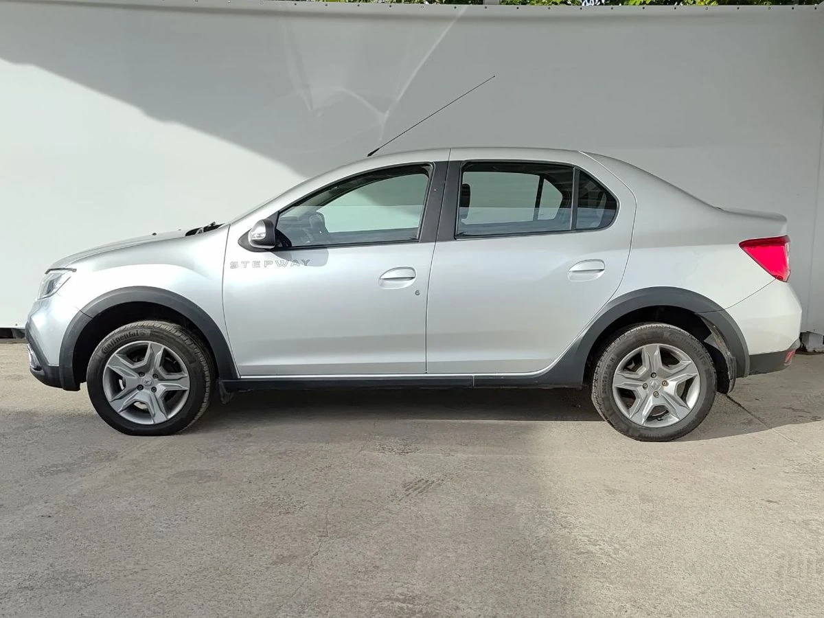 Renault Logan Stepway, 2019г, передний привод, механика