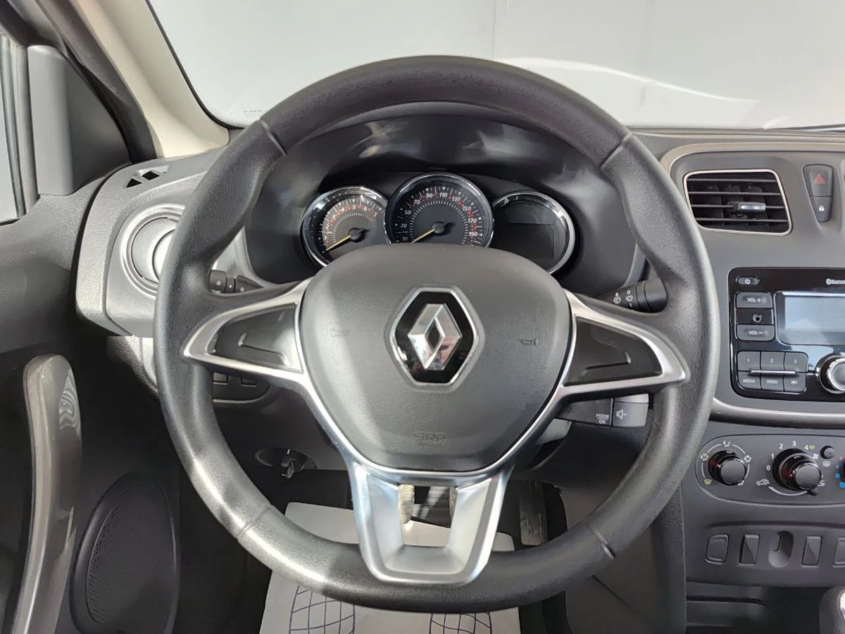 Renault Logan Stepway, 2019г, передний привод, механика