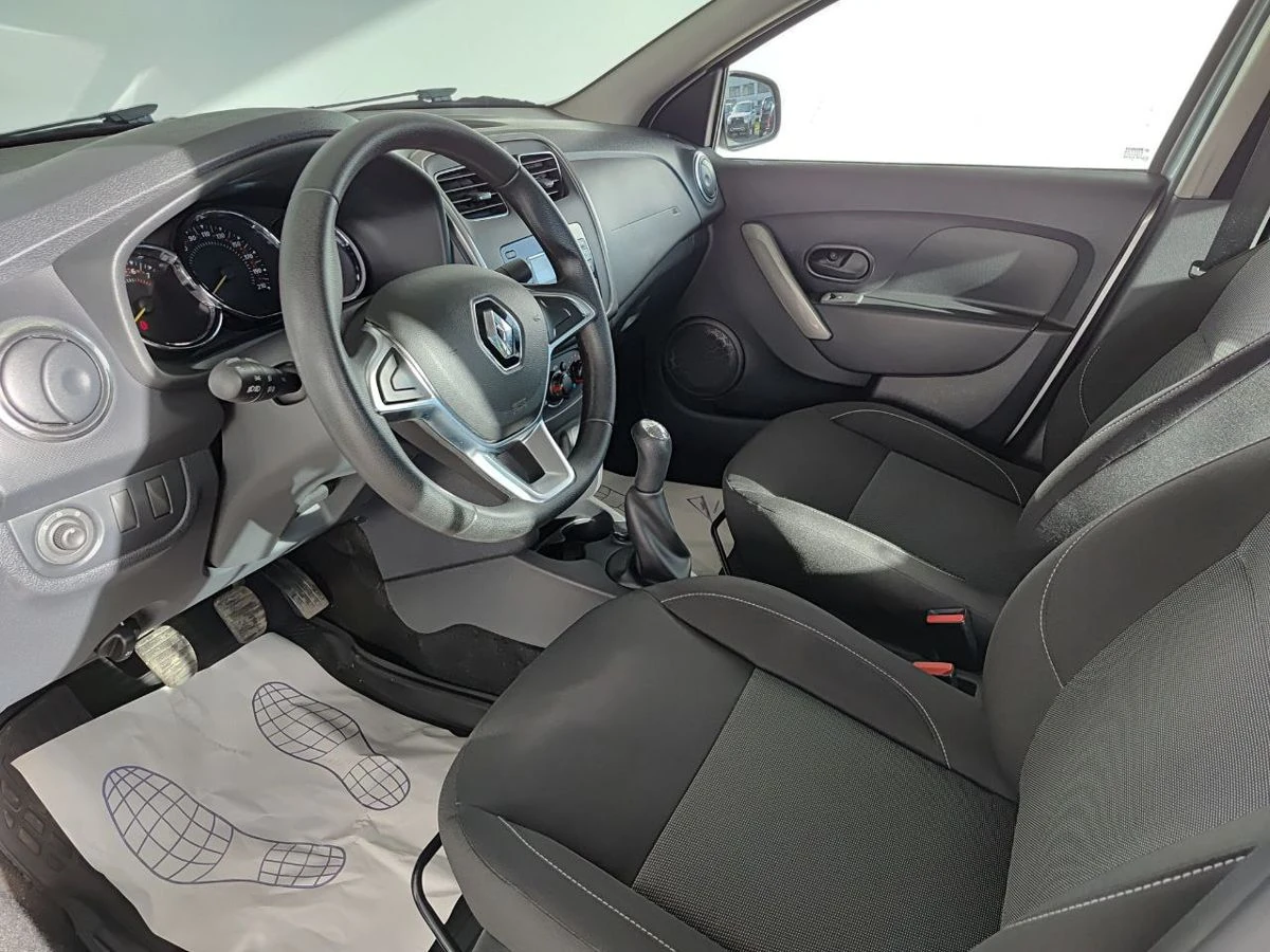 Renault Logan Stepway, 2019г, передний привод, механика