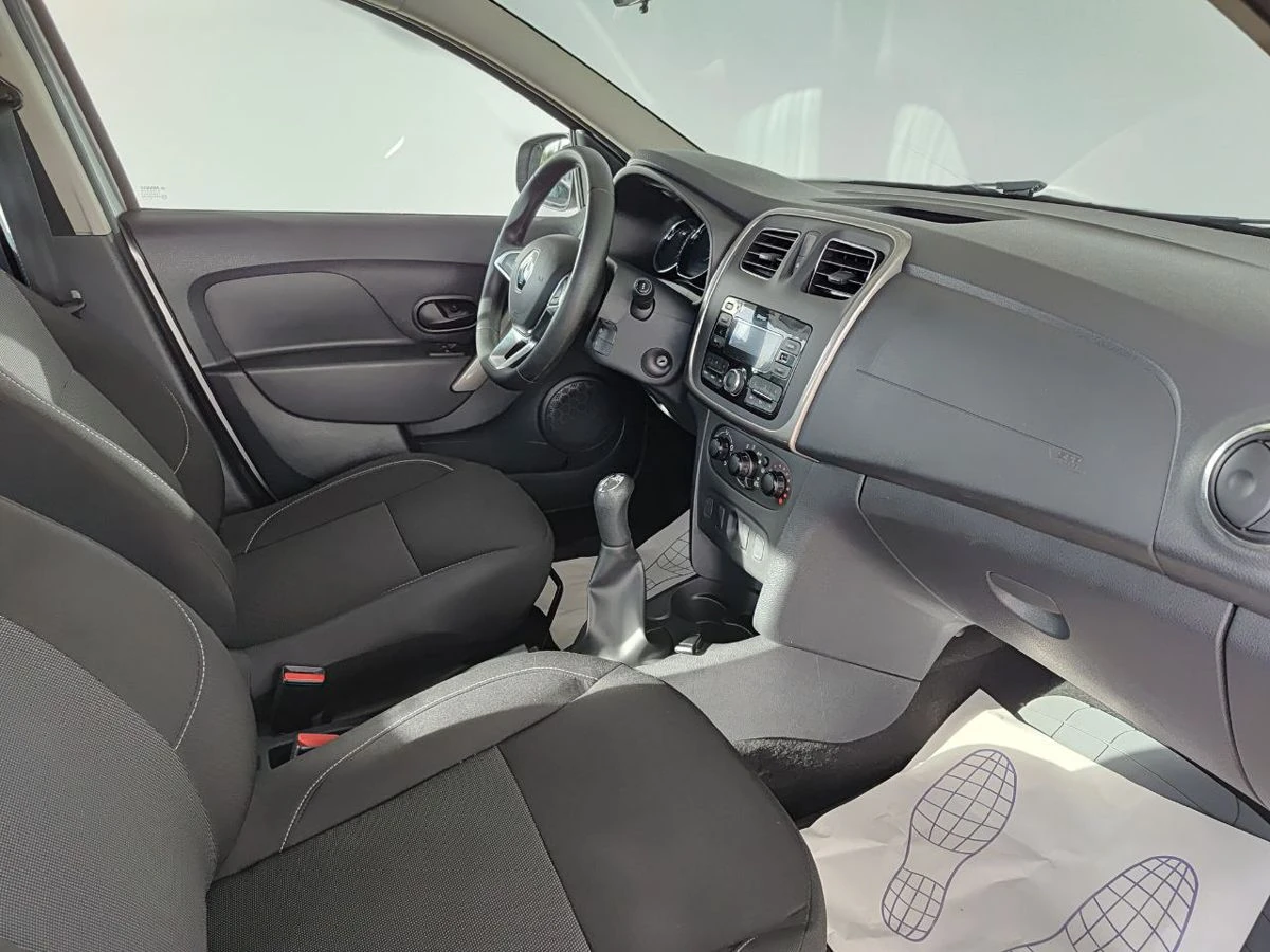 Renault Logan Stepway, 2019г, передний привод, механика