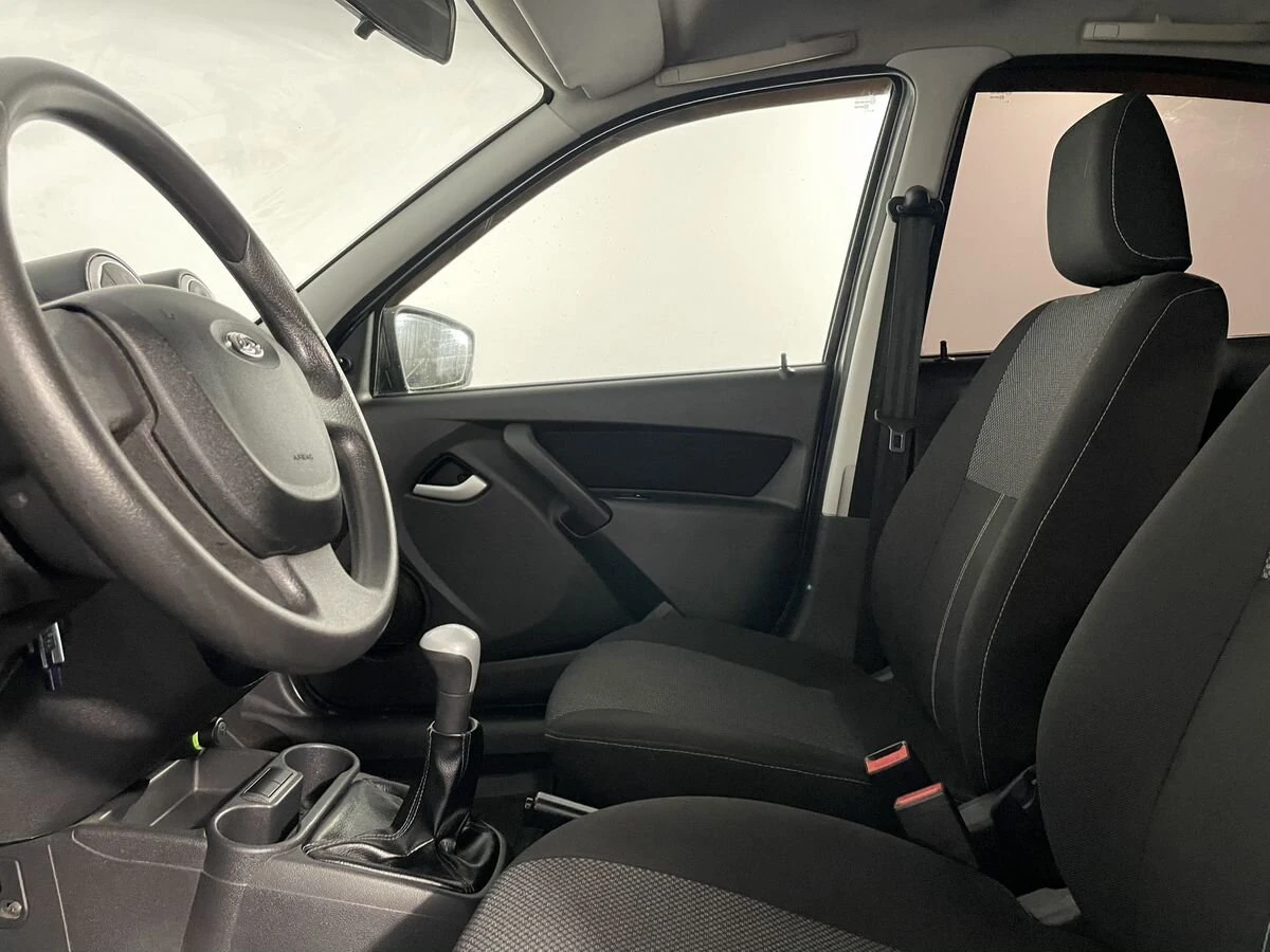 Lada (ВАЗ) Granta, 2014г, передний привод, механика