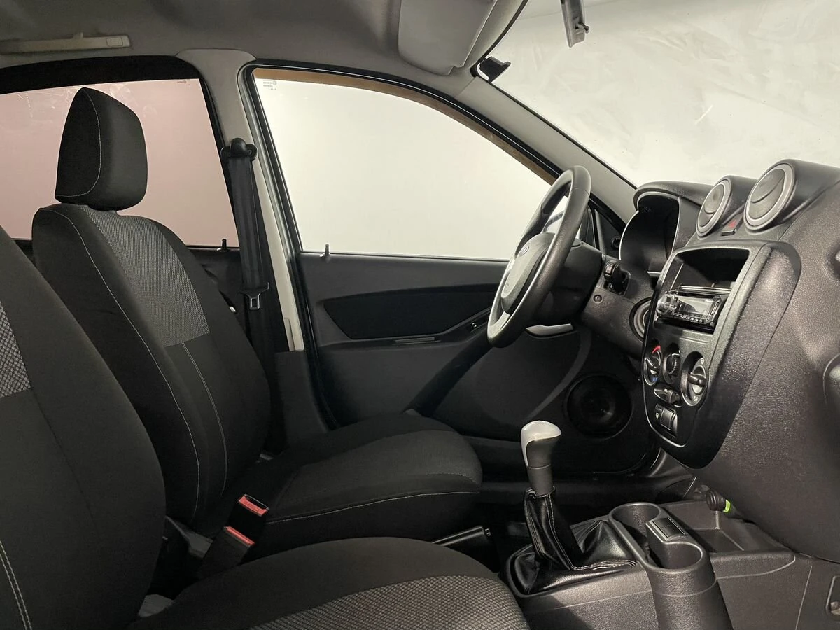 Lada (ВАЗ) Granta, 2014г, передний привод, механика