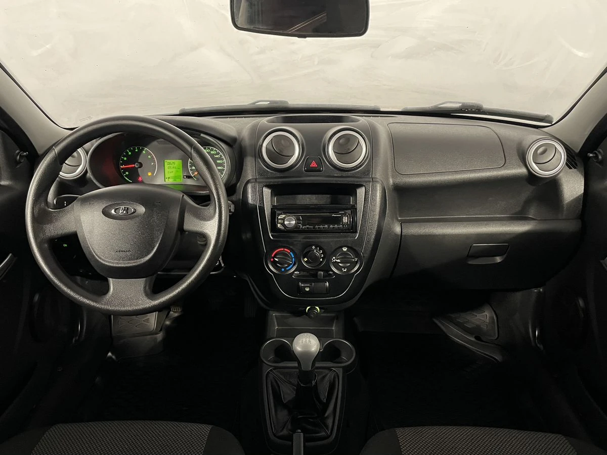 Lada (ВАЗ) Granta, 2014г, передний привод, механика