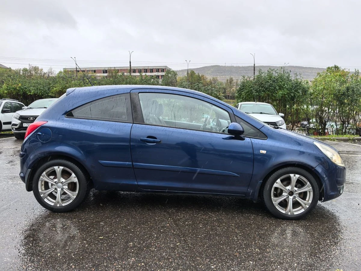 Opel Corsa, 2007г, передний привод, робот