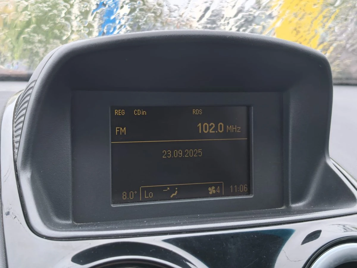 Opel Corsa, 2007г, передний привод, робот