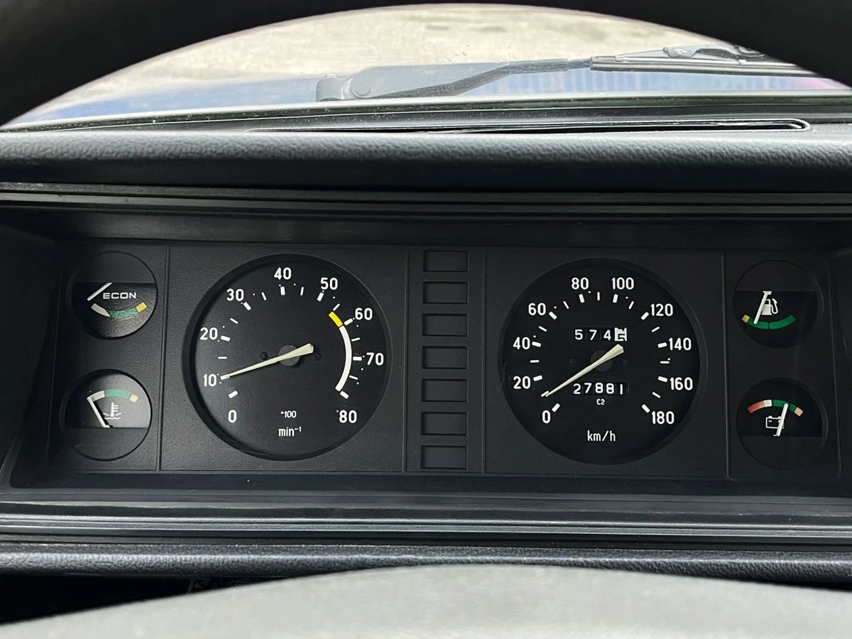 Lada (ВАЗ) 2107, 2006г, задний привод, механика