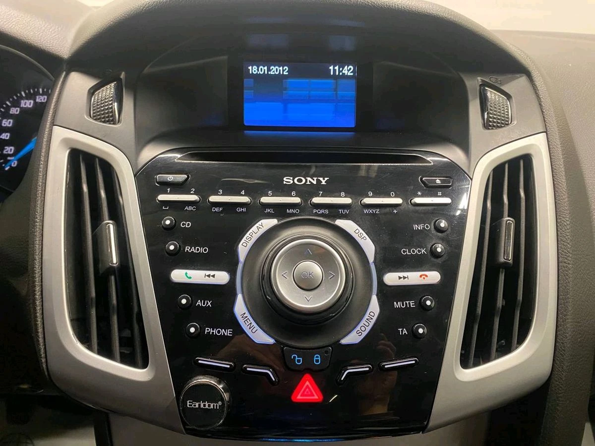 Ford Focus, 2012г, передний привод, механика