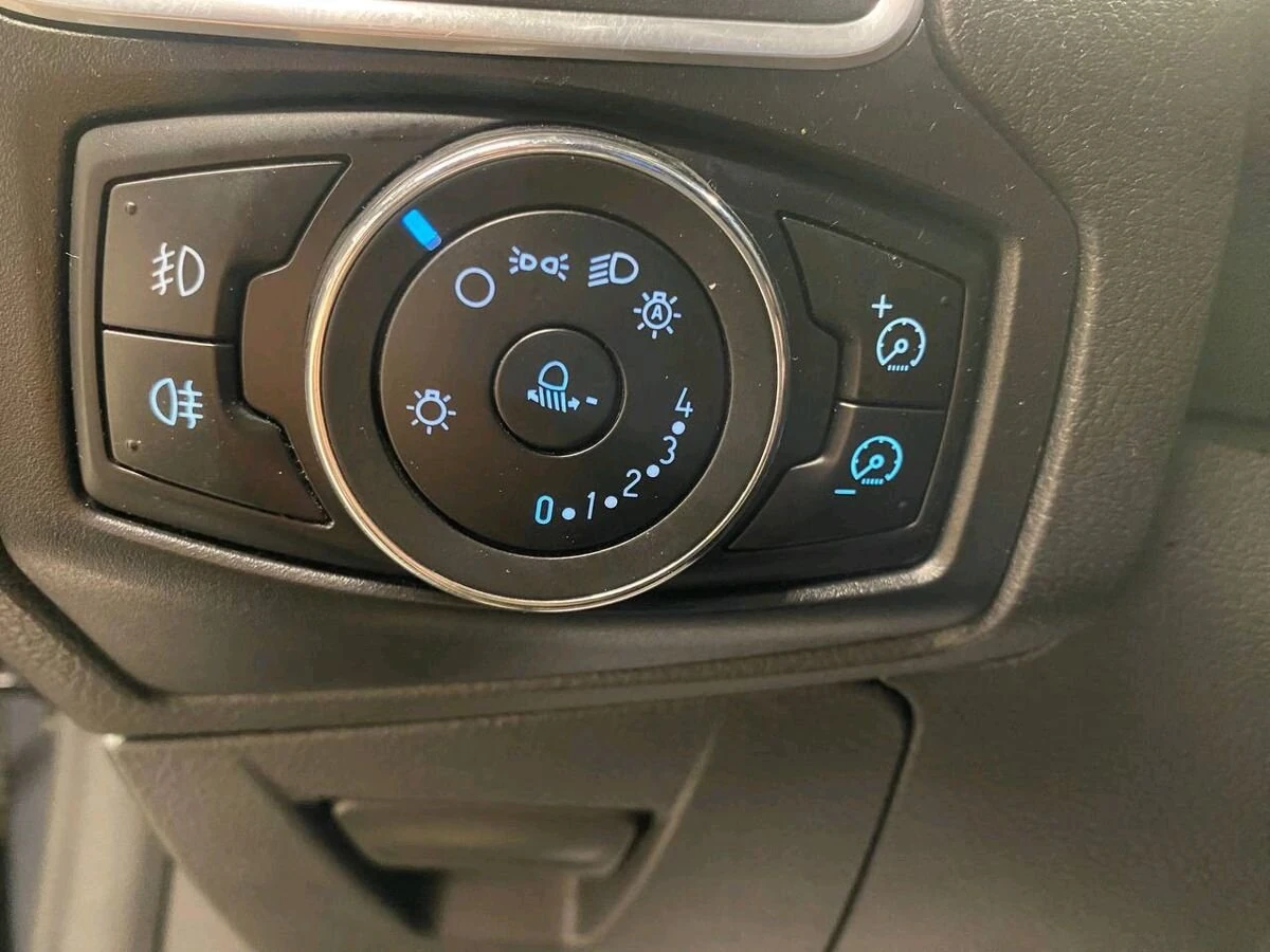 Ford Focus, 2012г, передний привод, механика