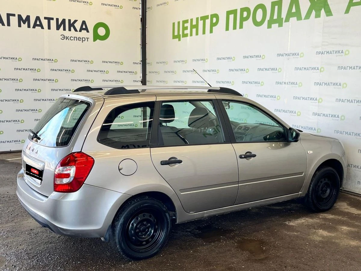 Lada (ВАЗ) Granta, 2019г, передний привод, механика