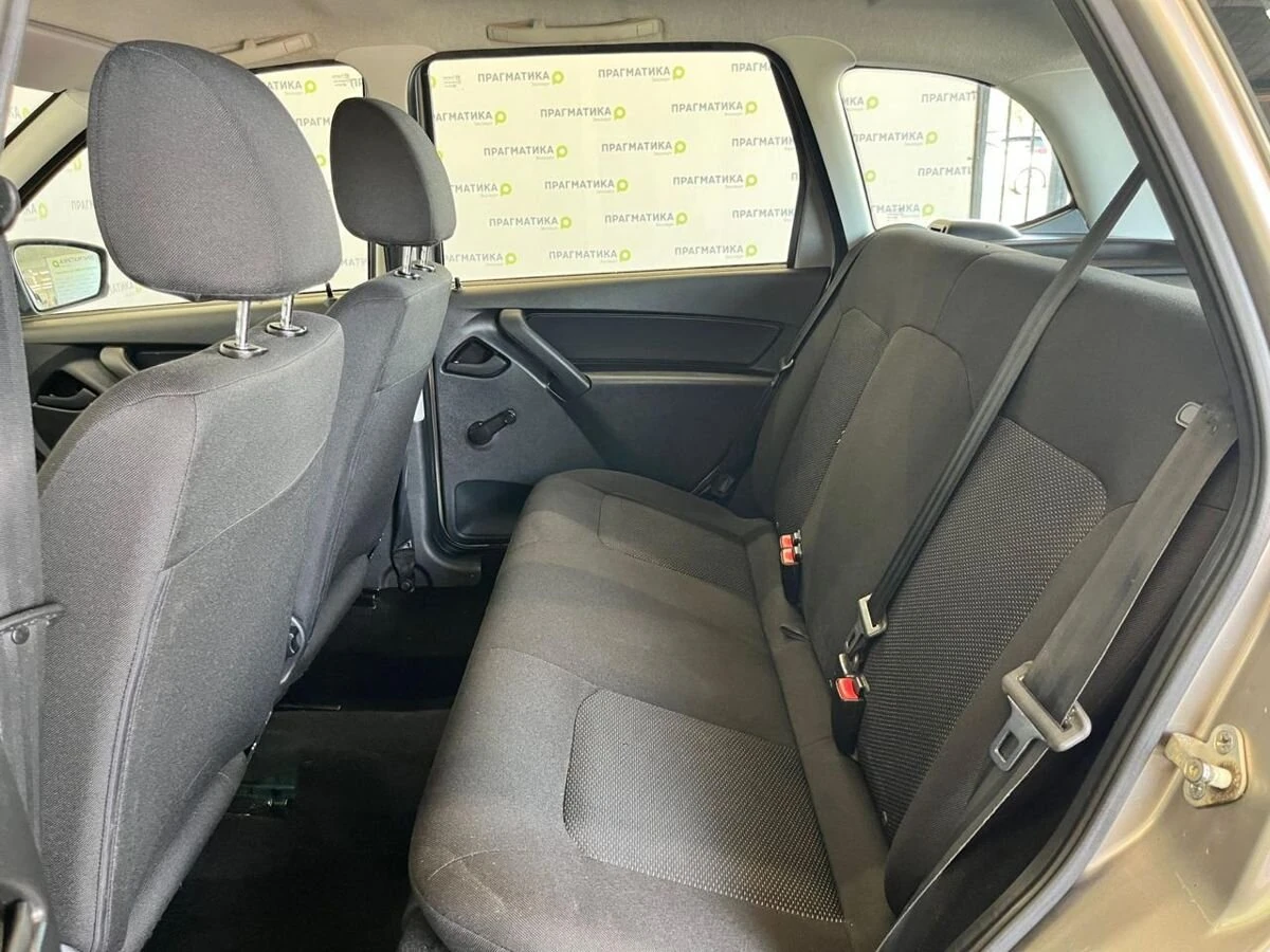 Lada (ВАЗ) Granta, 2019г, передний привод, механика