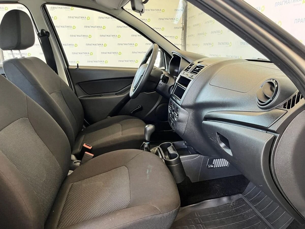 Lada (ВАЗ) Granta, 2019г, передний привод, механика