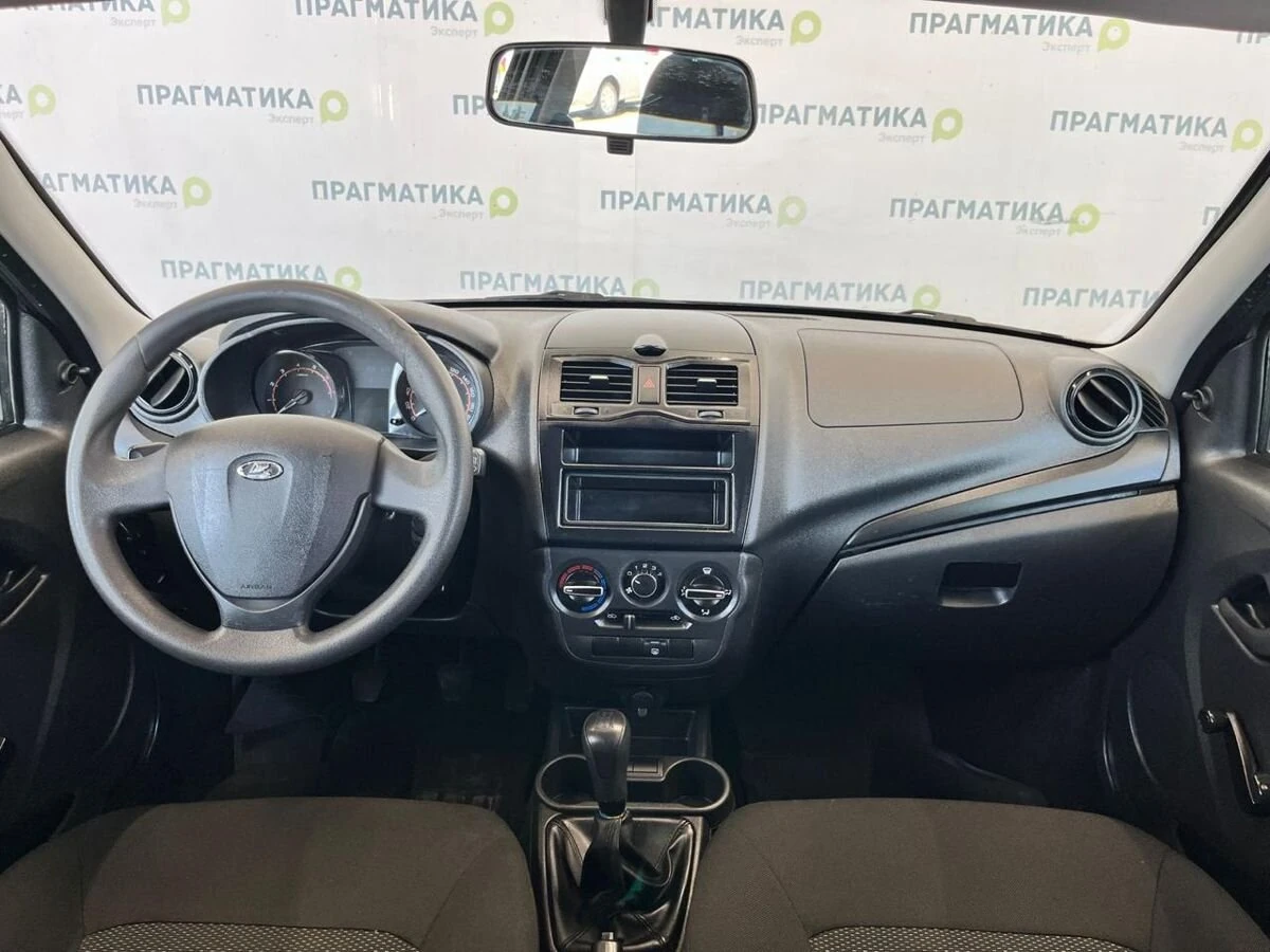 Lada (ВАЗ) Granta, 2019г, передний привод, механика