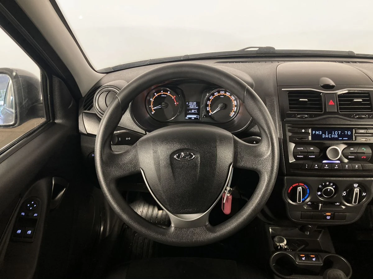 Lada (ВАЗ) Granta, 2022г, передний привод, механика