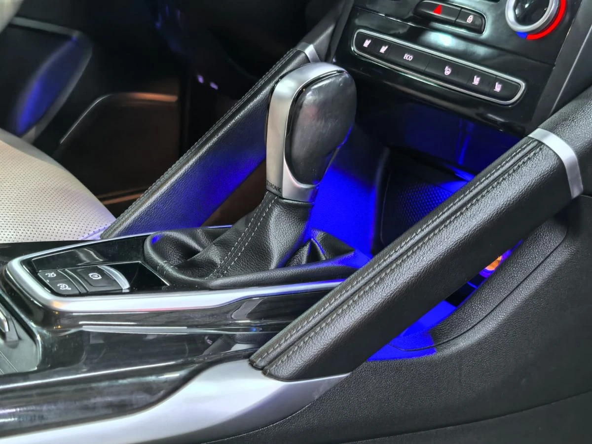 Renault Koleos, 2017г, полный привод, вариатор