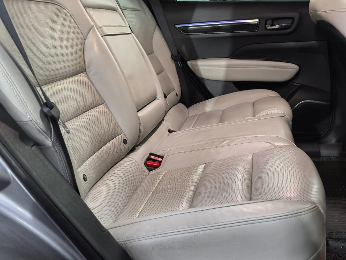 Renault Koleos, 2017г, полный привод, вариатор