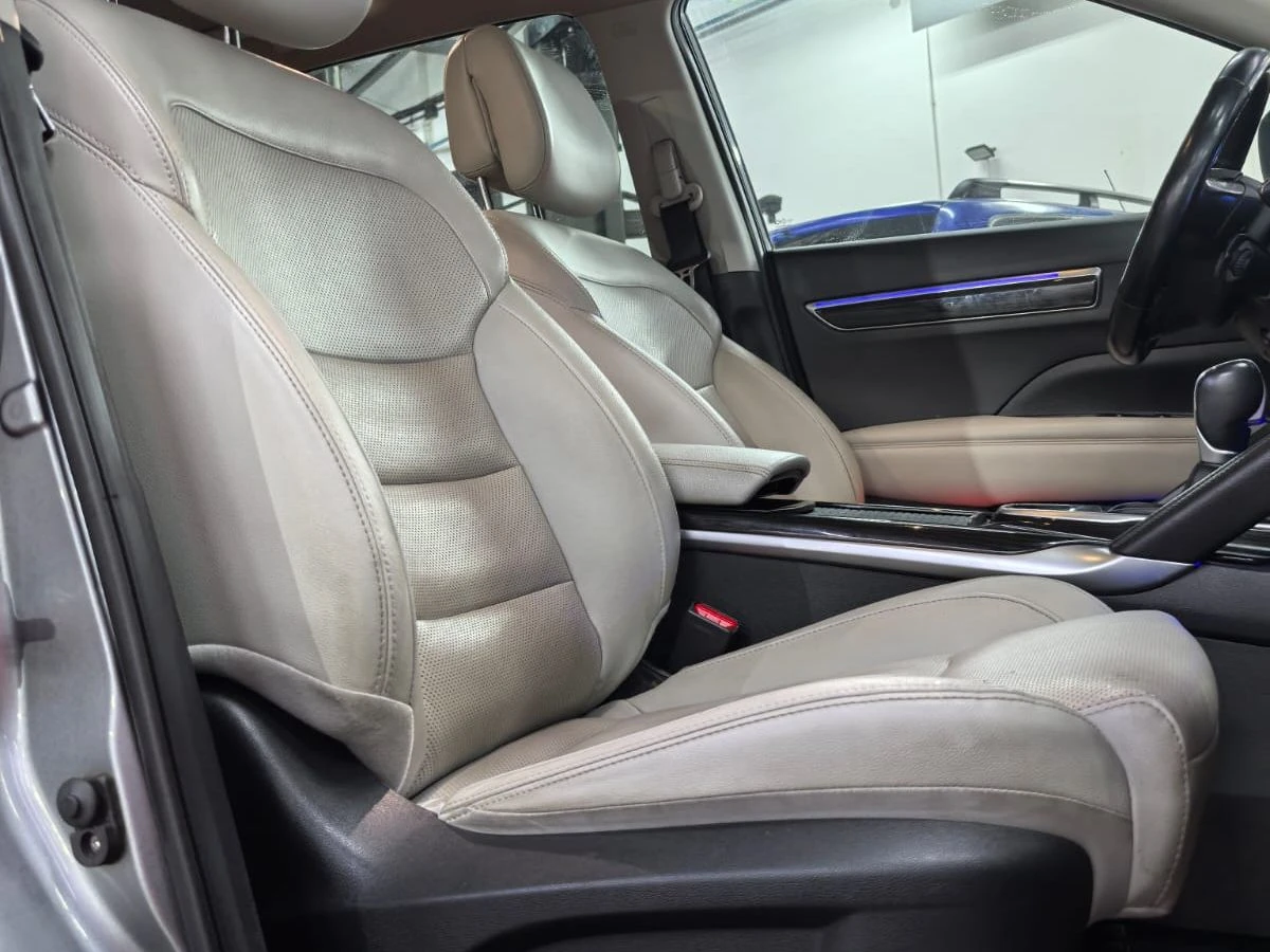 Renault Koleos, 2017г, полный привод, вариатор