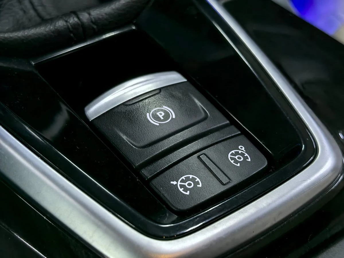 Renault Koleos, 2017г, полный привод, вариатор