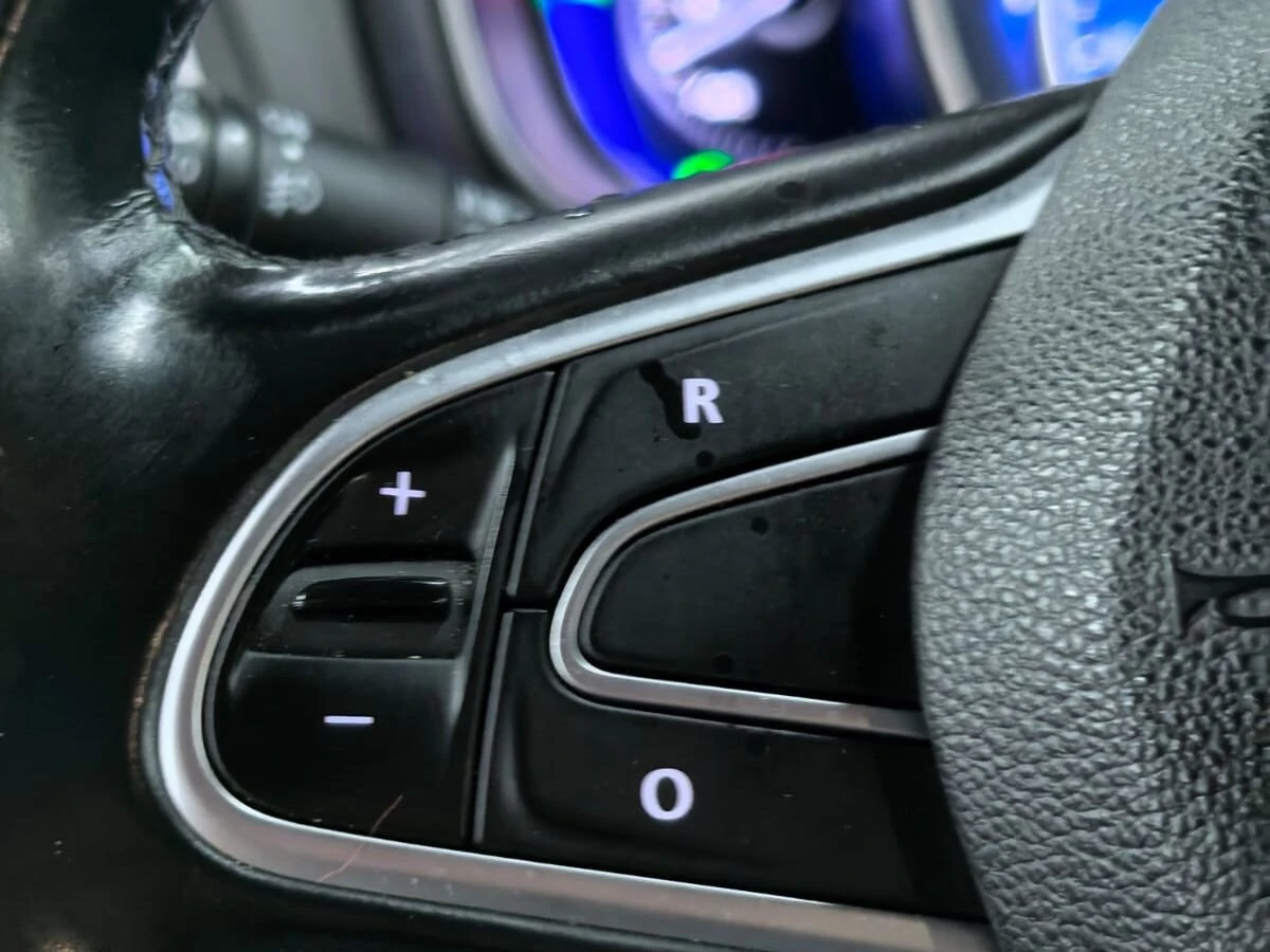 Renault Koleos, 2017г, полный привод, вариатор