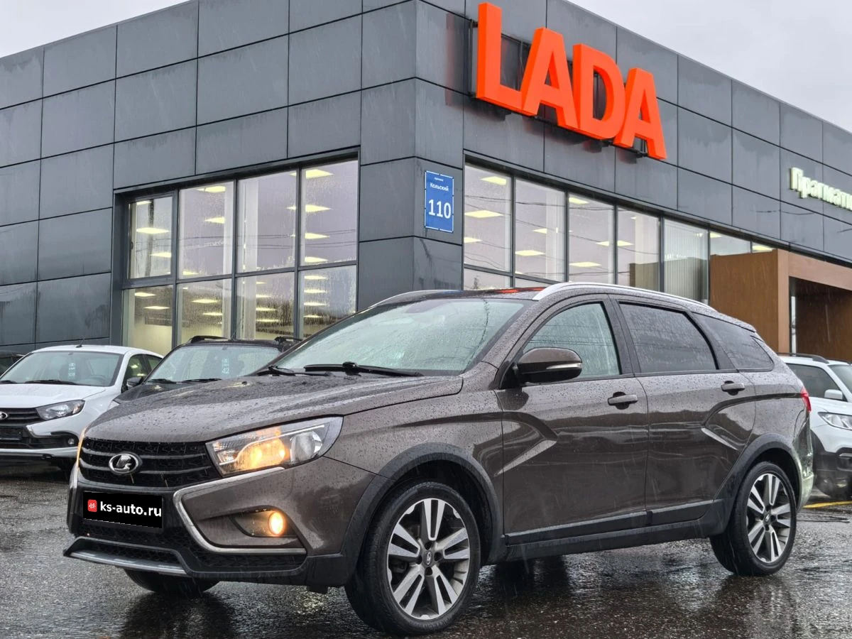Lada (ВАЗ) Vesta, 2018г, передний привод, механика