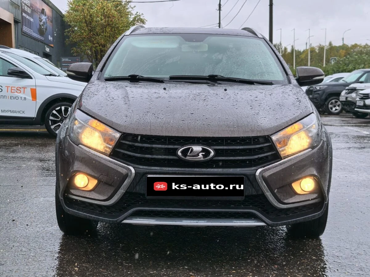 Lada (ВАЗ) Vesta, 2018г, передний привод, механика