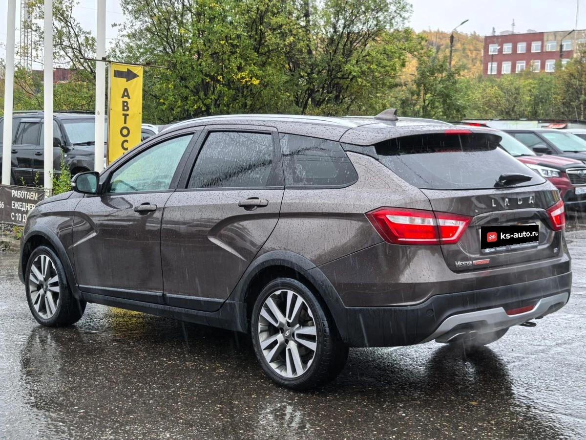 Lada (ВАЗ) Vesta, 2018г, передний привод, механика