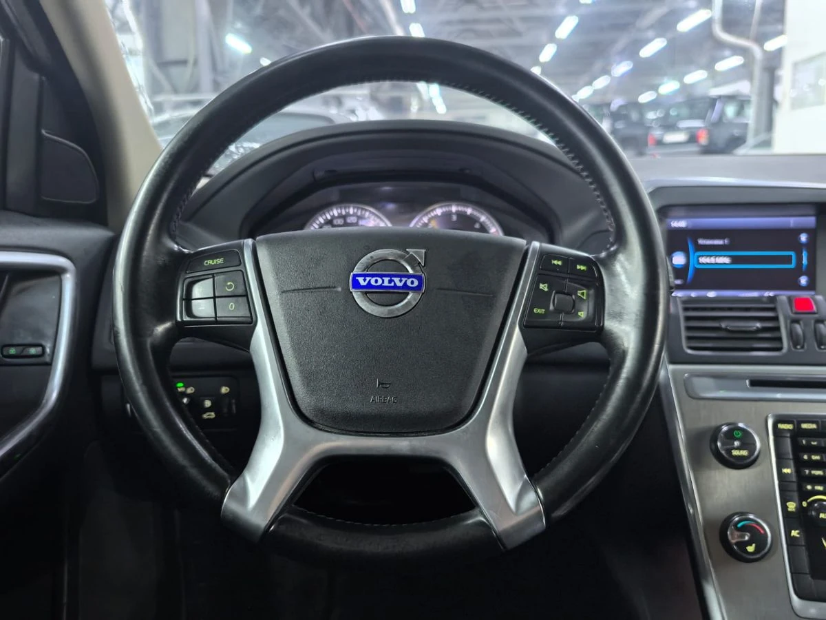 Volvo XC60, 2012г, полный привод, автомат