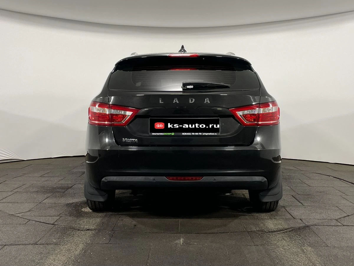 Lada (ВАЗ) Vesta, 2019г, передний привод, механика