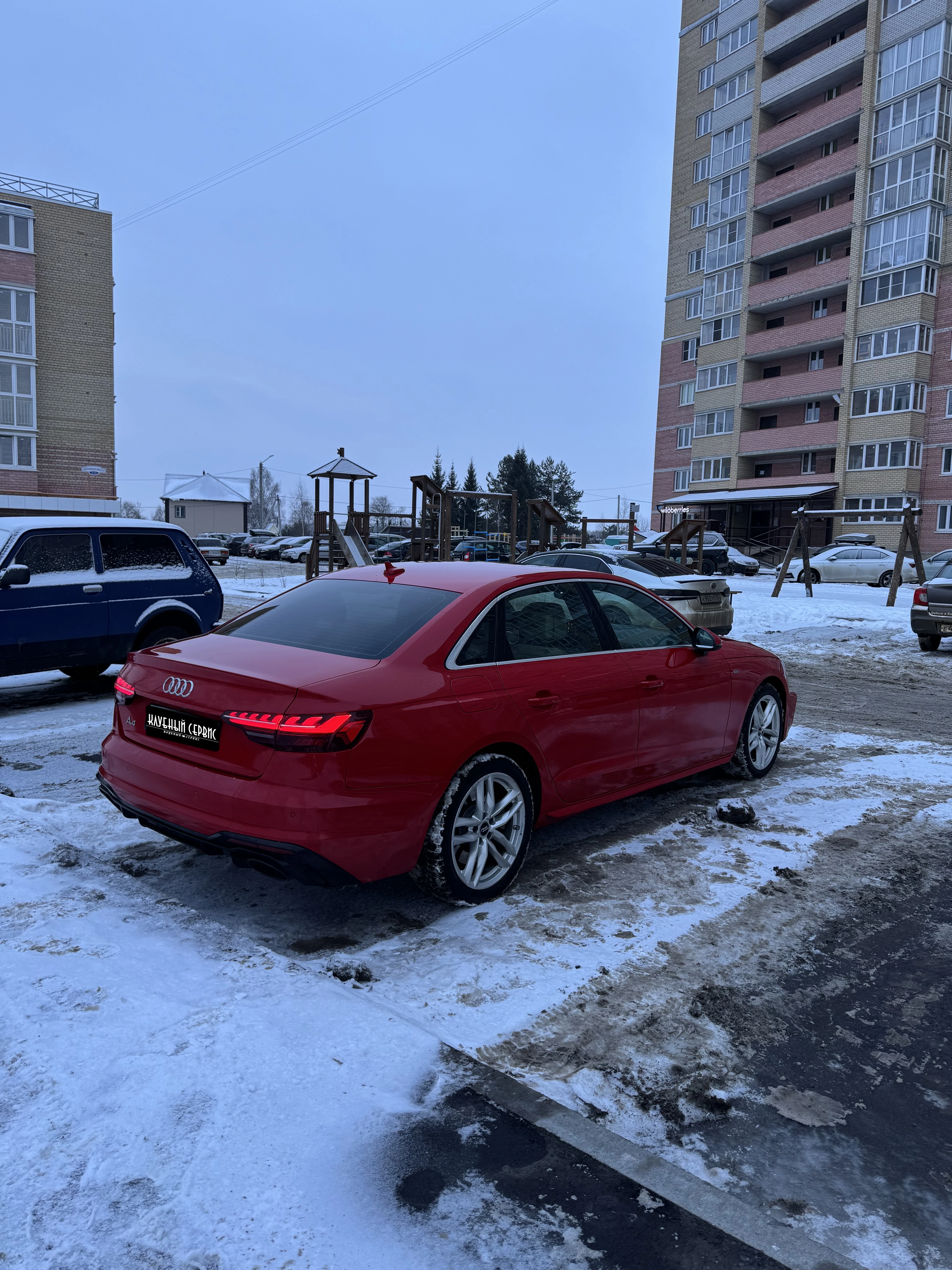 Audi A4, 2020г, полный привод, робот