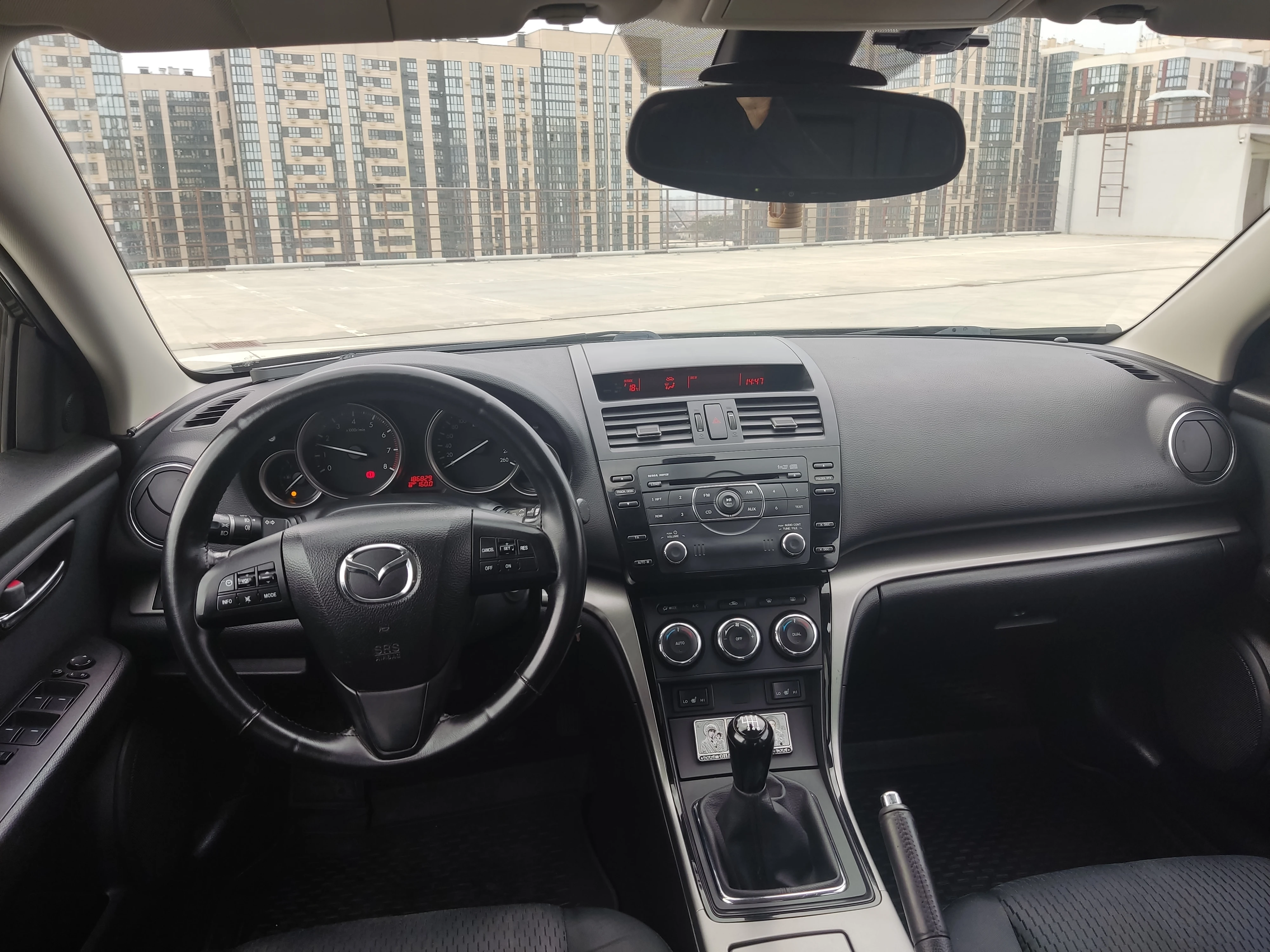 Mazda 6, 2010г, передний привод, механика