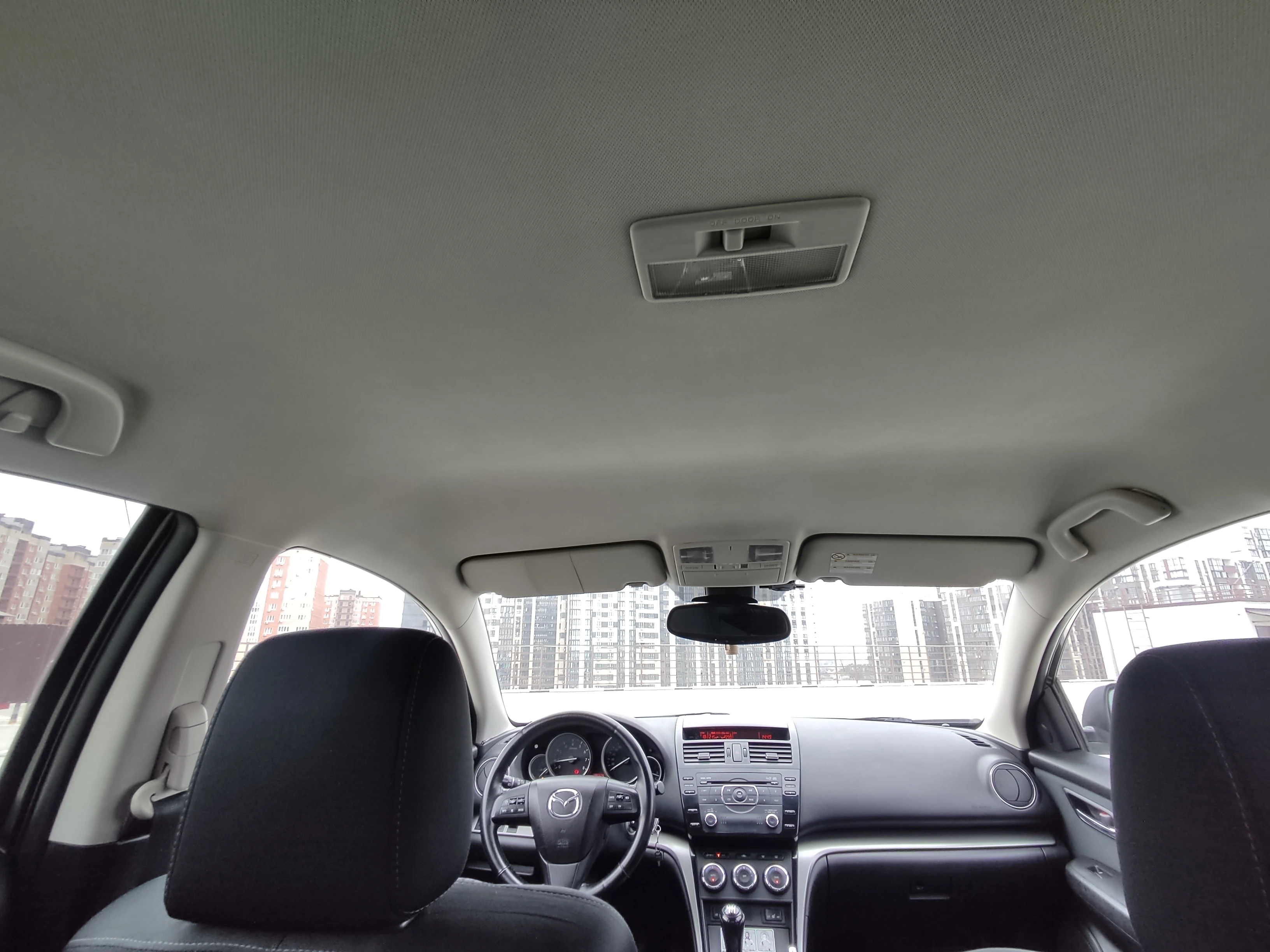 Mazda 6, 2010г, передний привод, механика