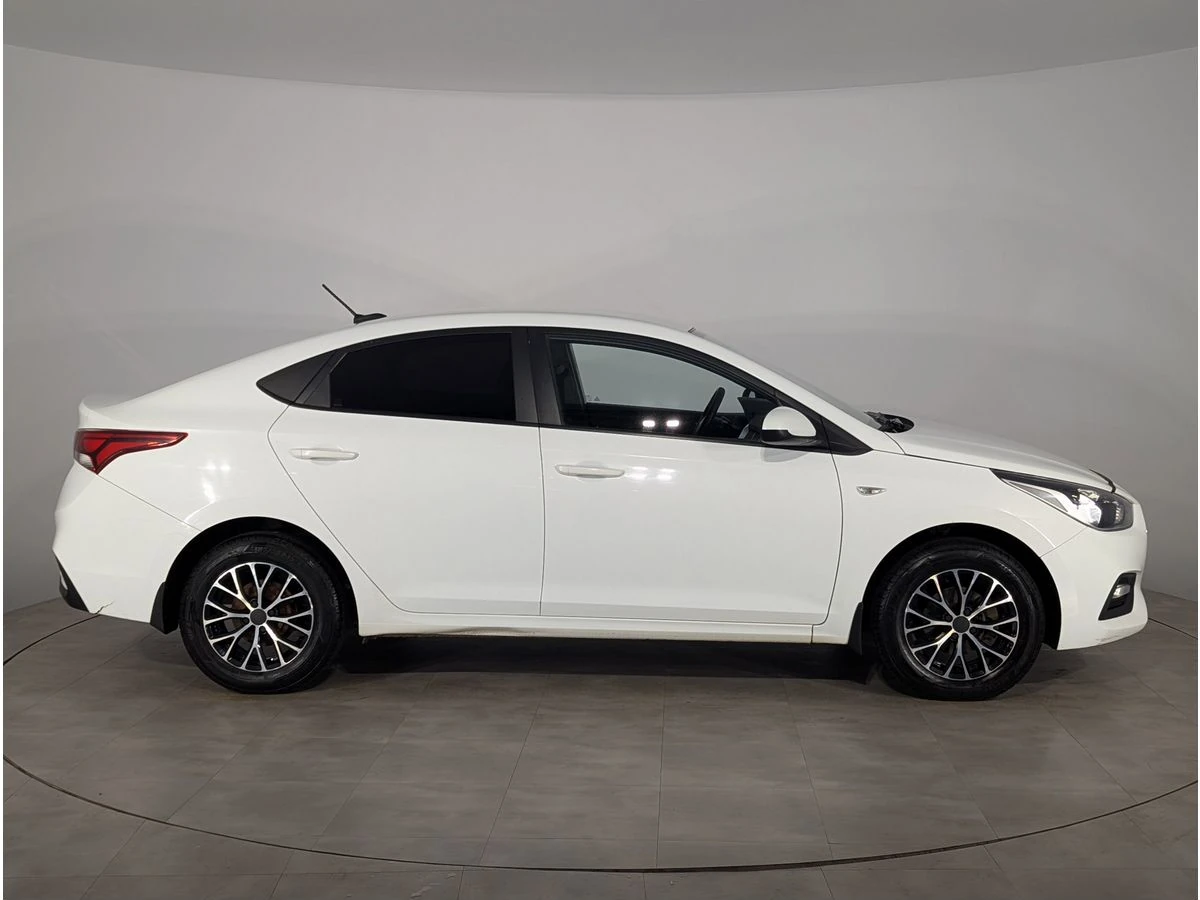 Hyundai Solaris, 2017г, передний привод, автомат