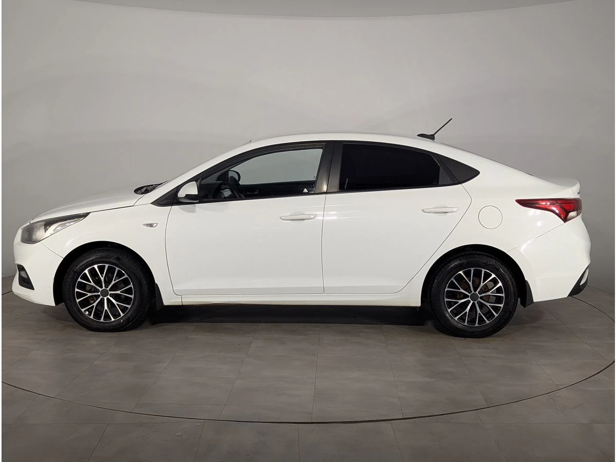 Hyundai Solaris, 2017г, передний привод, автомат