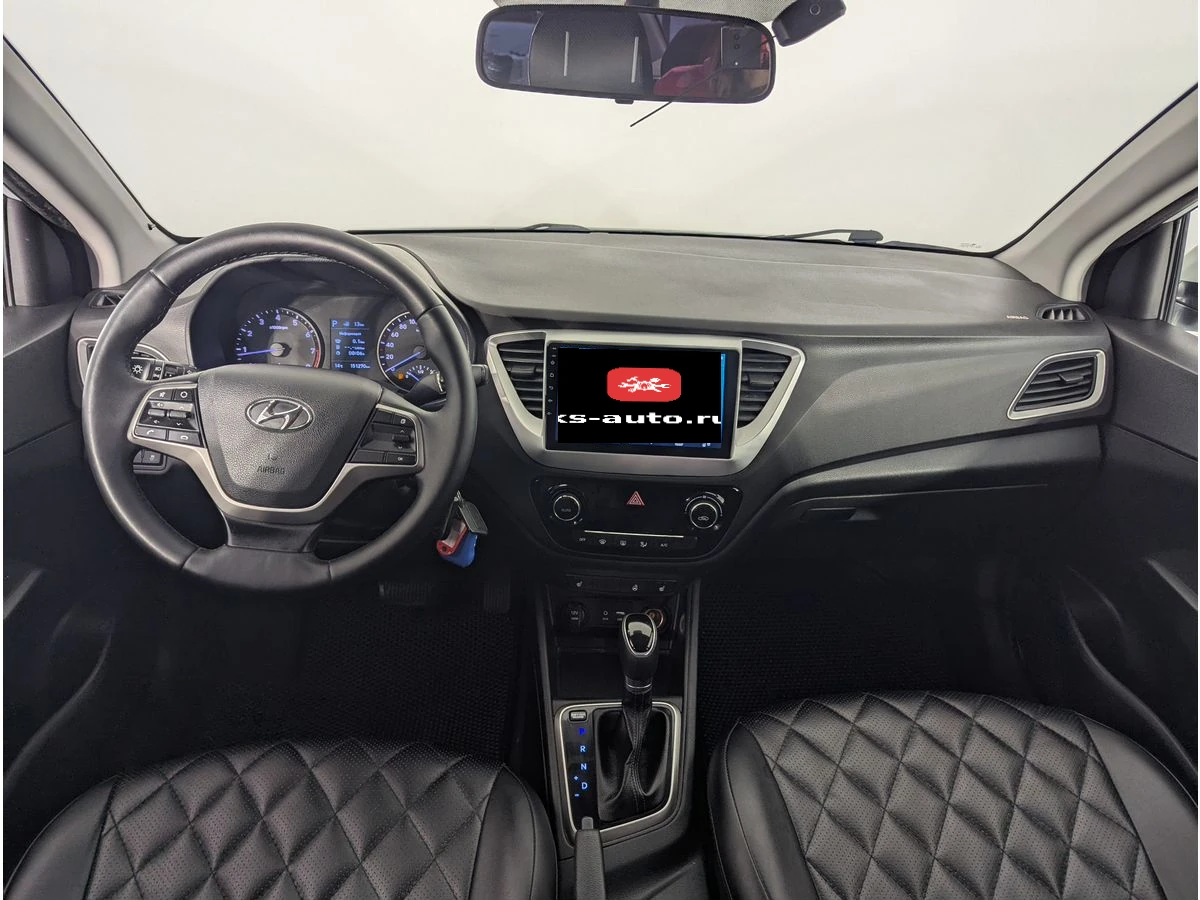 Hyundai Solaris, 2017г, передний привод, автомат