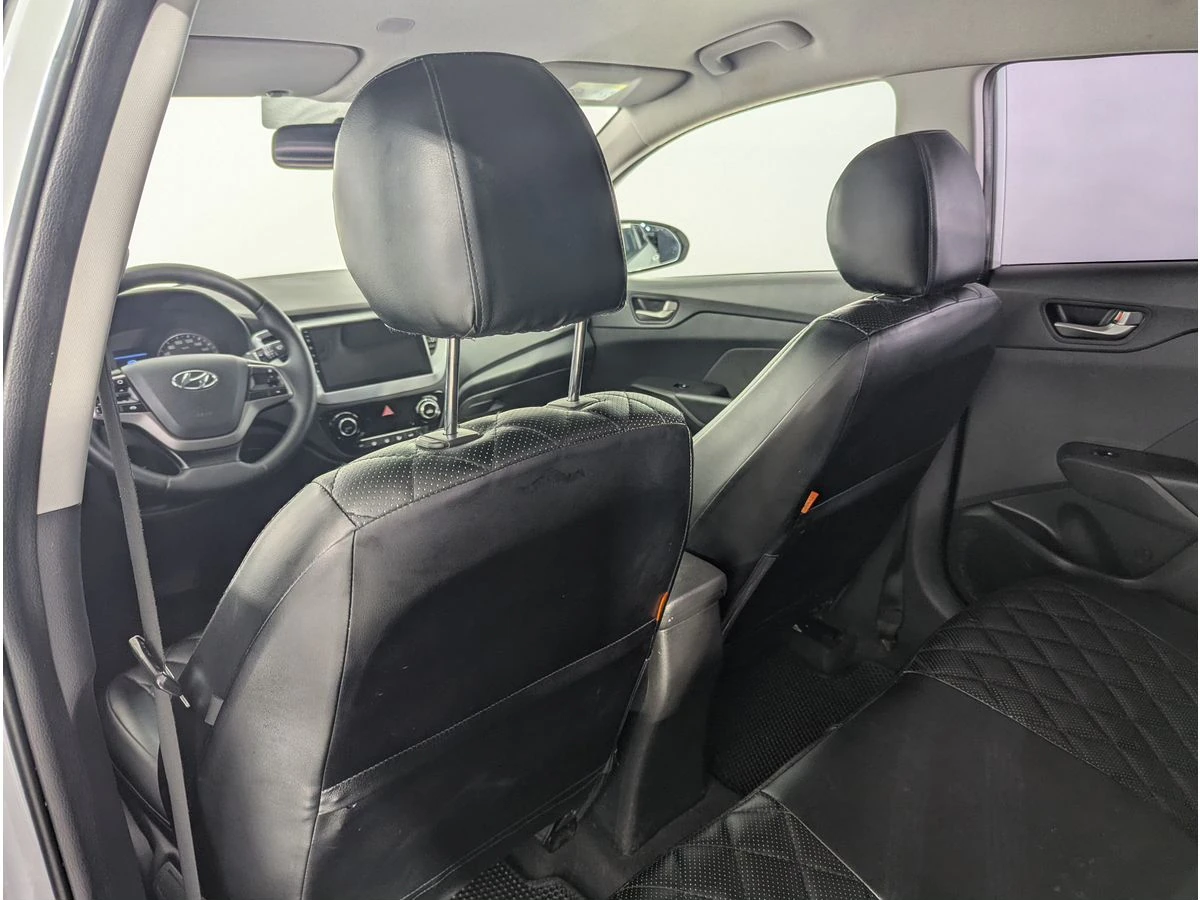 Hyundai Solaris, 2017г, передний привод, автомат