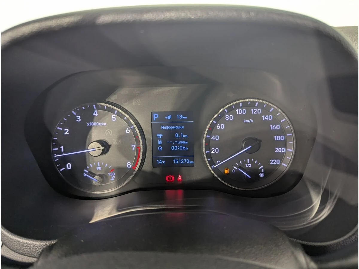 Hyundai Solaris, 2017г, передний привод, автомат