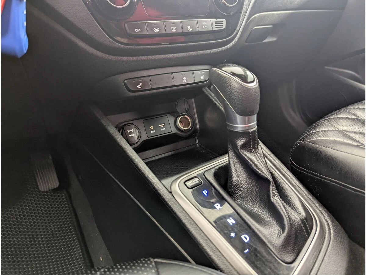 Hyundai Solaris, 2017г, передний привод, автомат