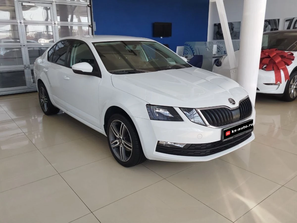 Skoda Octavia, 2019г, передний привод, автомат