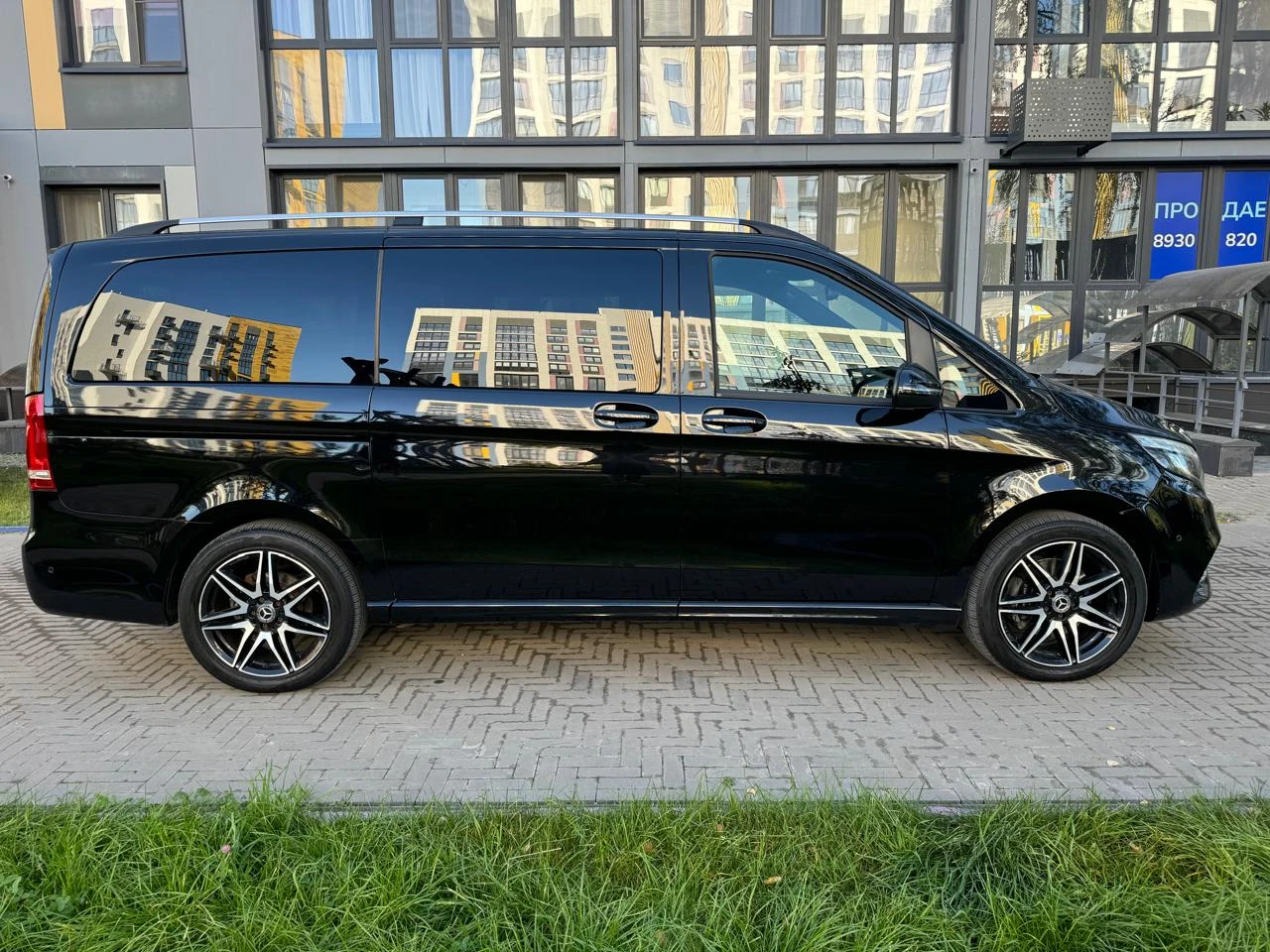 Mercedes-Benz V-Класс, 2020г, полный привод, автомат