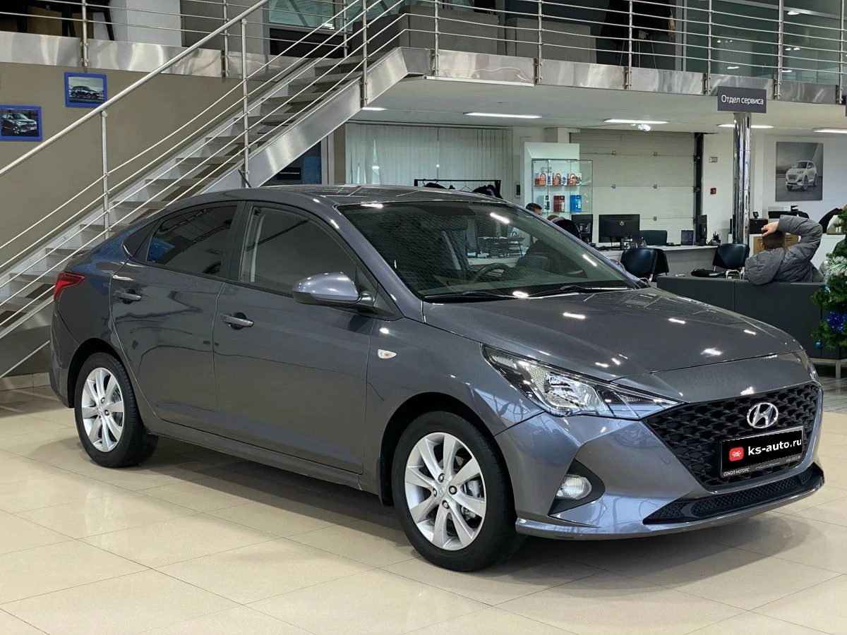 Hyundai Solaris, 2021г, передний привод, автомат