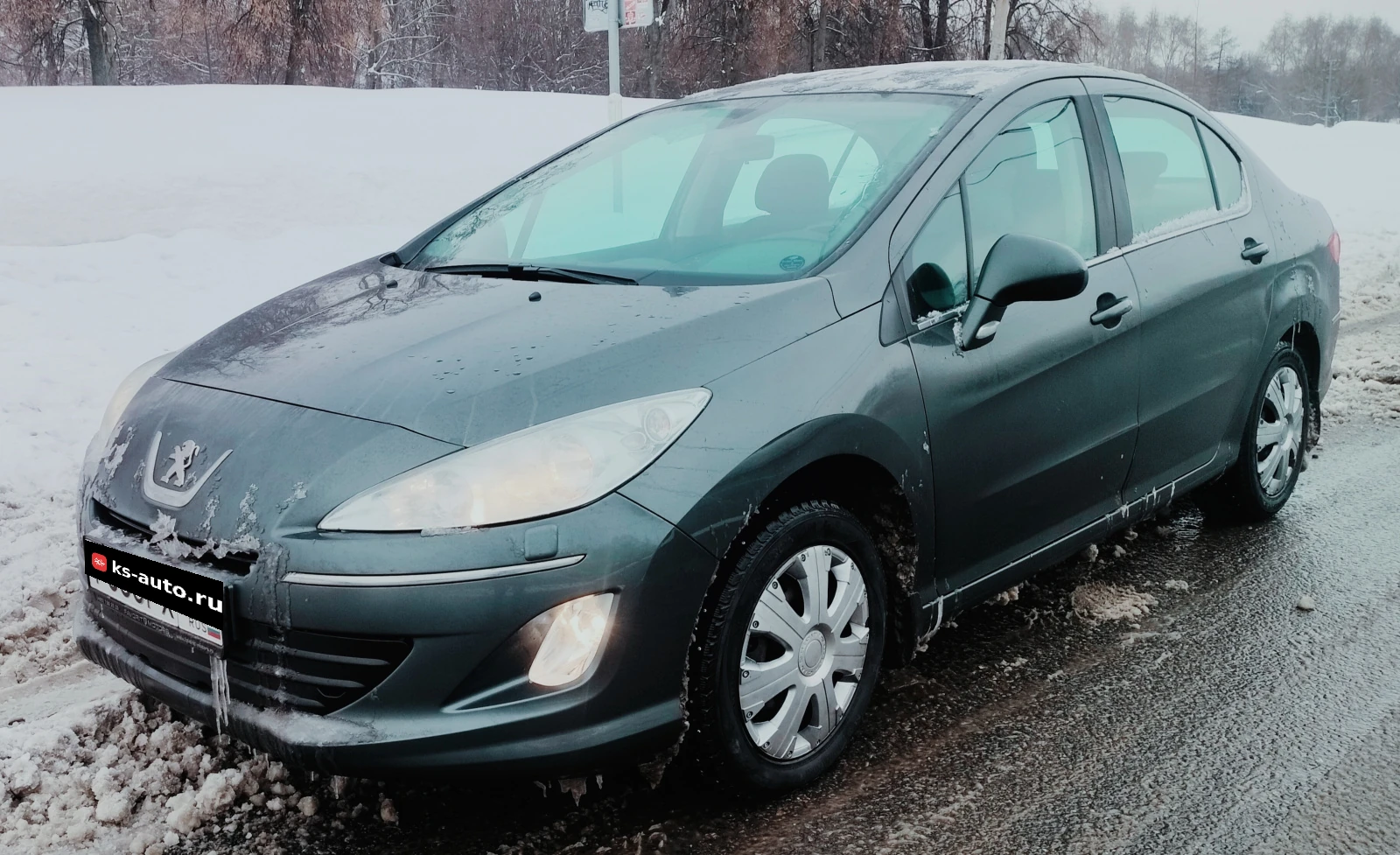 Peugeot 408, 2016г, передний привод, механика