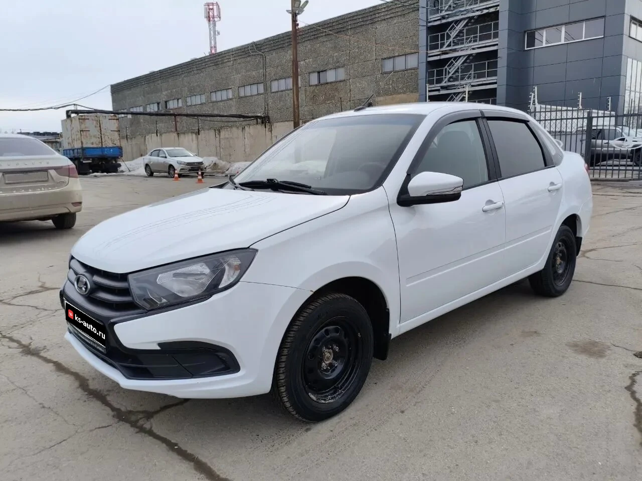 Lada (ВАЗ) Granta, 2022г, передний привод, механика