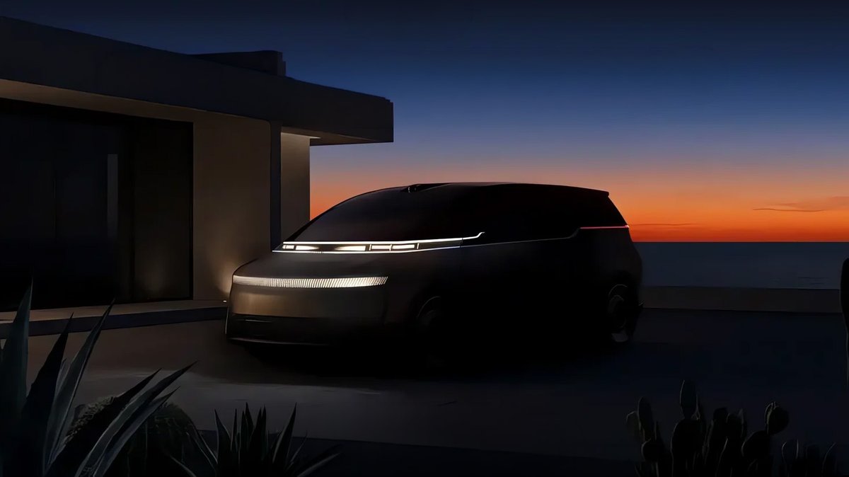 Geely на Пекинском автосалоне представила собственное роботакси.