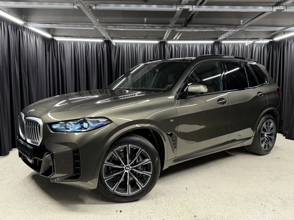 BMW X5, 2024г, полный привод, автомат